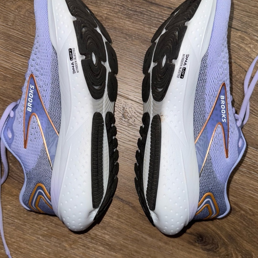 Brooks Glycerin 21 - Used 3x. EUC - Picture 2 of 8